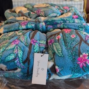 Vera Bradley Blue Floral Robe